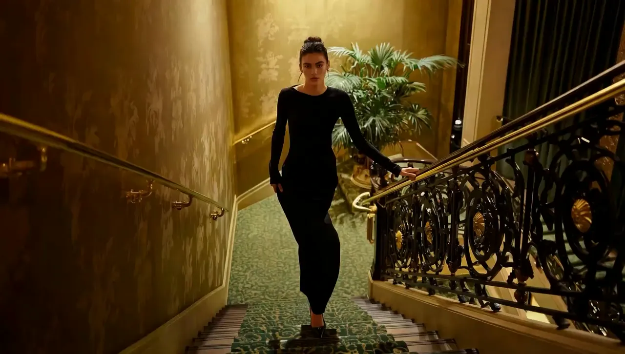 Loading the media file...